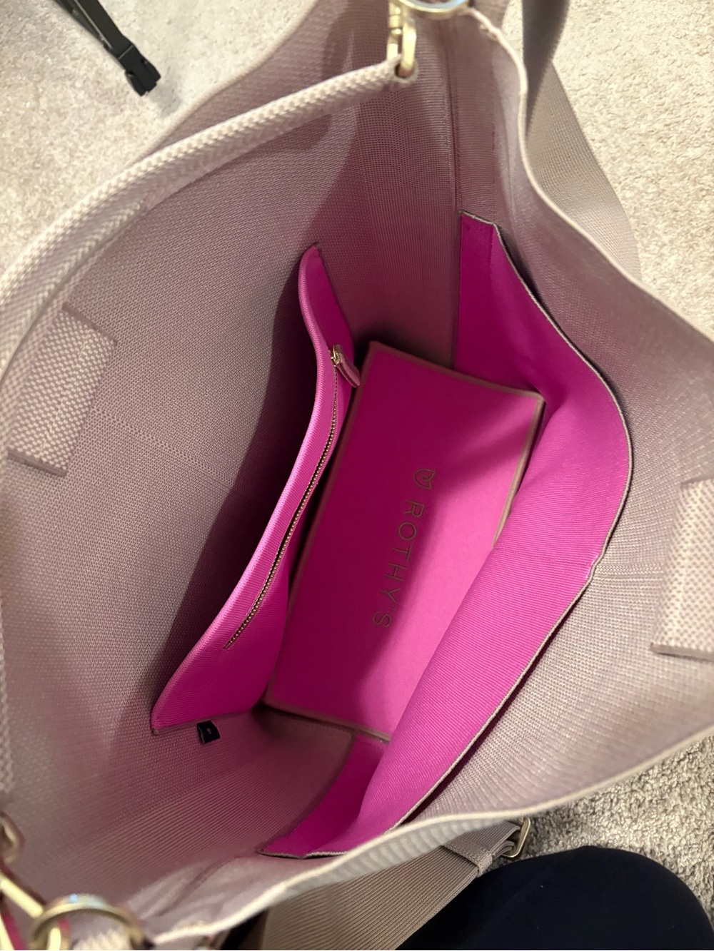 Neutral Shoulder Bag - Women - Picture 5 of 7
